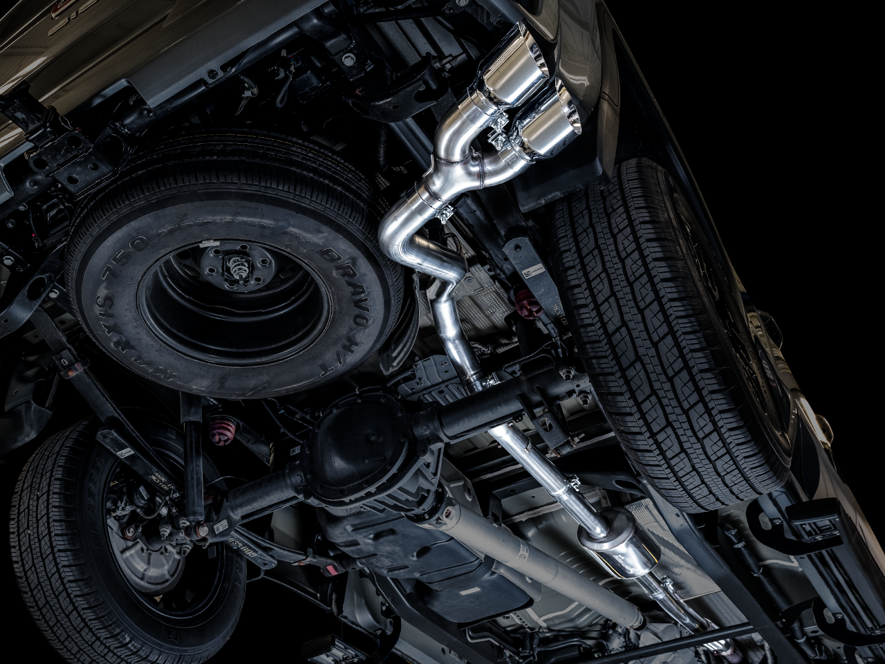 AWE 0FG Catback Dual Side Exit Exhaust for 4th Gen Silverado/Sierra 1500 5.3L (Flat Bumper) - Chrome Silver Tips