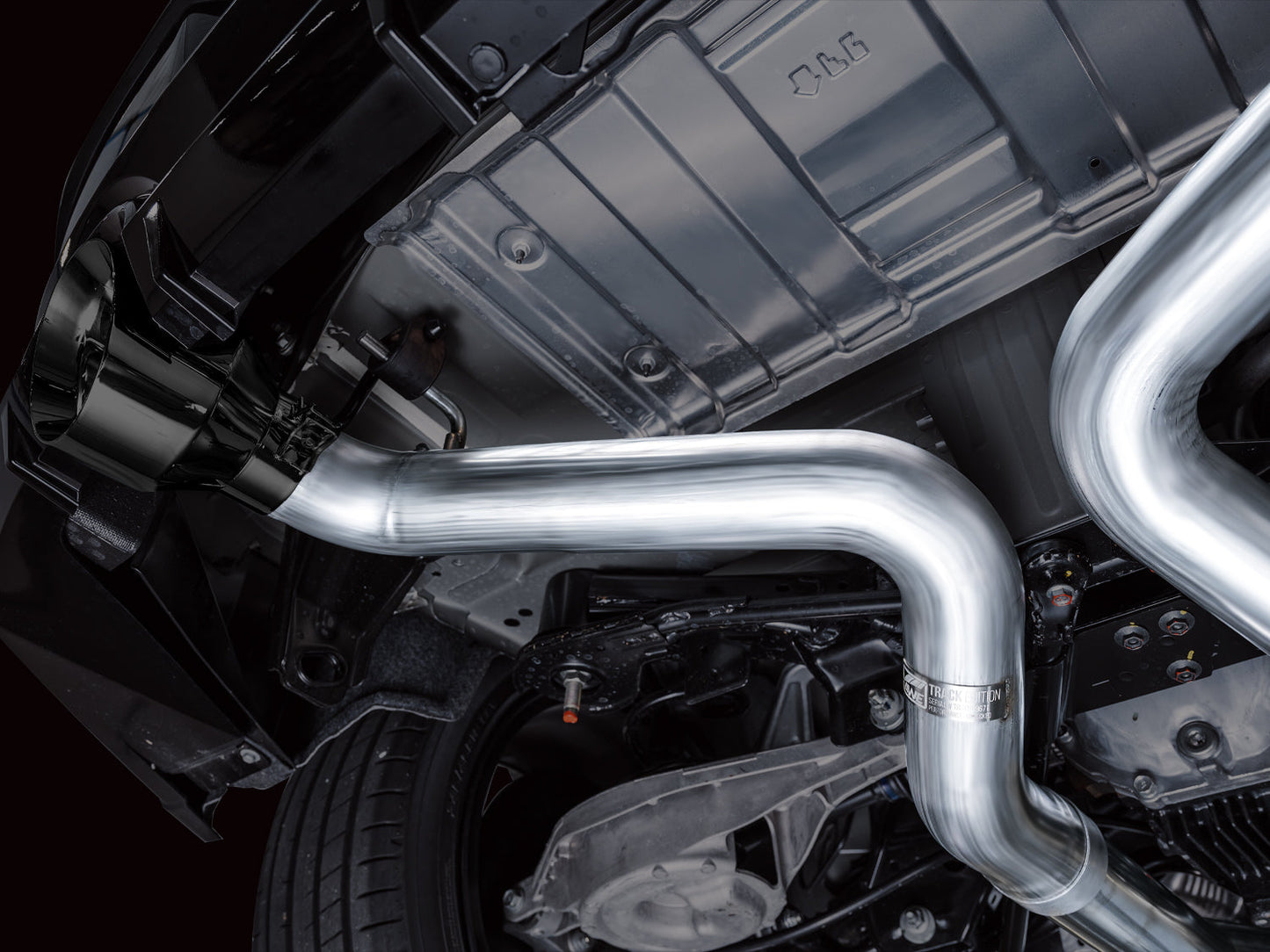 AWE EXHAUST SUITE FOR THE NISSAN Z