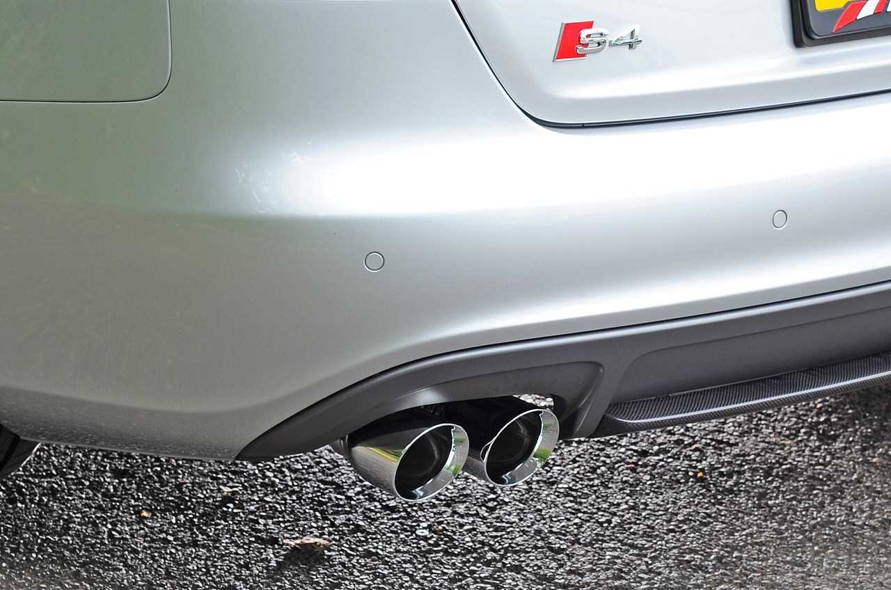 AWE Tuning Audi S4 3.0T Touring Edition Exhaust - Chrome Silver Tips (90mm)