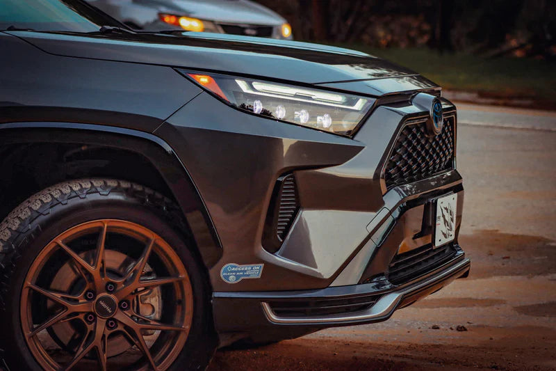 AlphaRex (NOVA-Series) 2019-2025 Toyota RAV4 (High Trim) LED Projector Headlights - Black