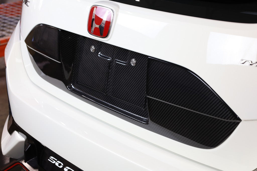 APR Performance License Plate Backing (Carbon) For 2017-2021 Honda Civic Type R (FK8)