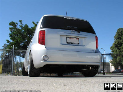 ES WAGON NA USA SCIONXB 2008
