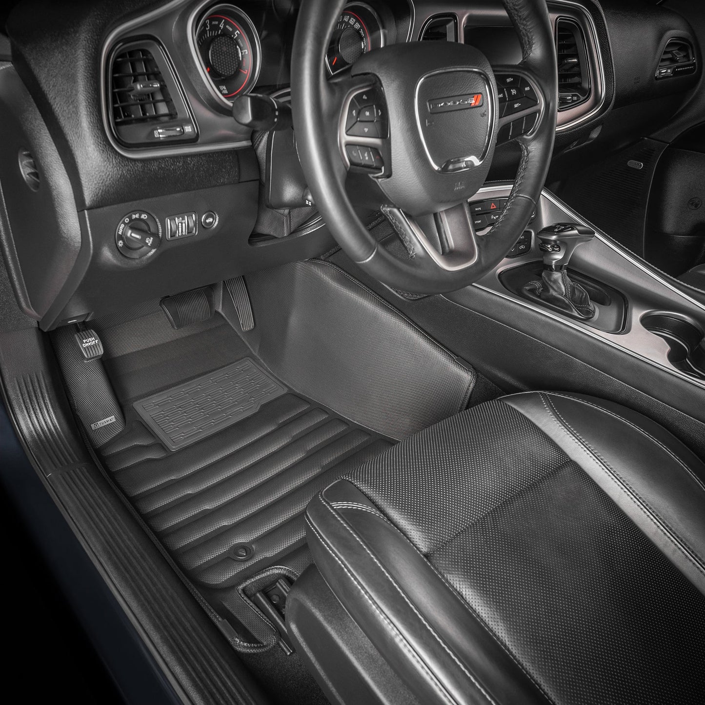 Dodge Challenger AWD