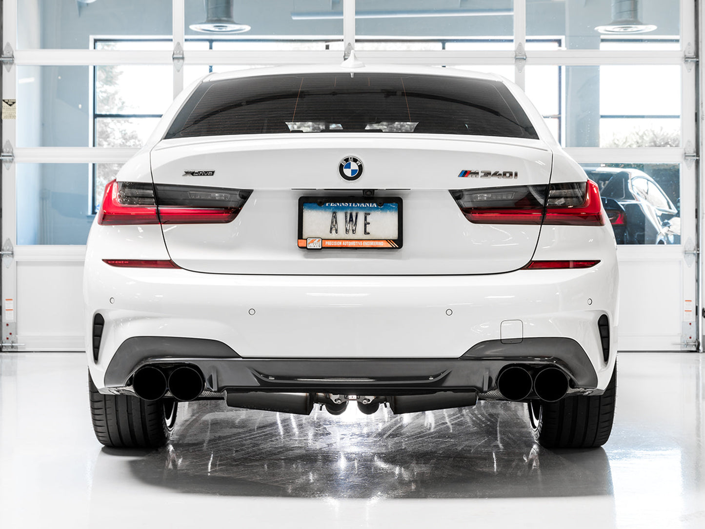 AWE Resonated Touring Edition Exhaust for G2X M340i / M440i - Diamond Black Tips