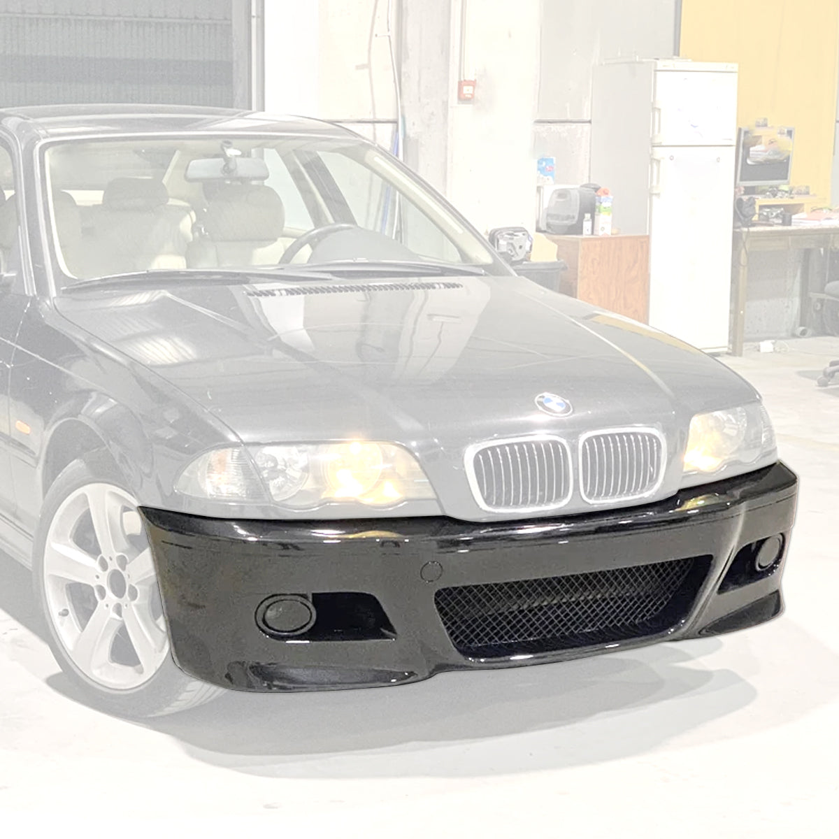 M3 Style Front Bumper with OE Style Fog Lights For 1999-2001 BMW 3-Series (4Dr, E46)