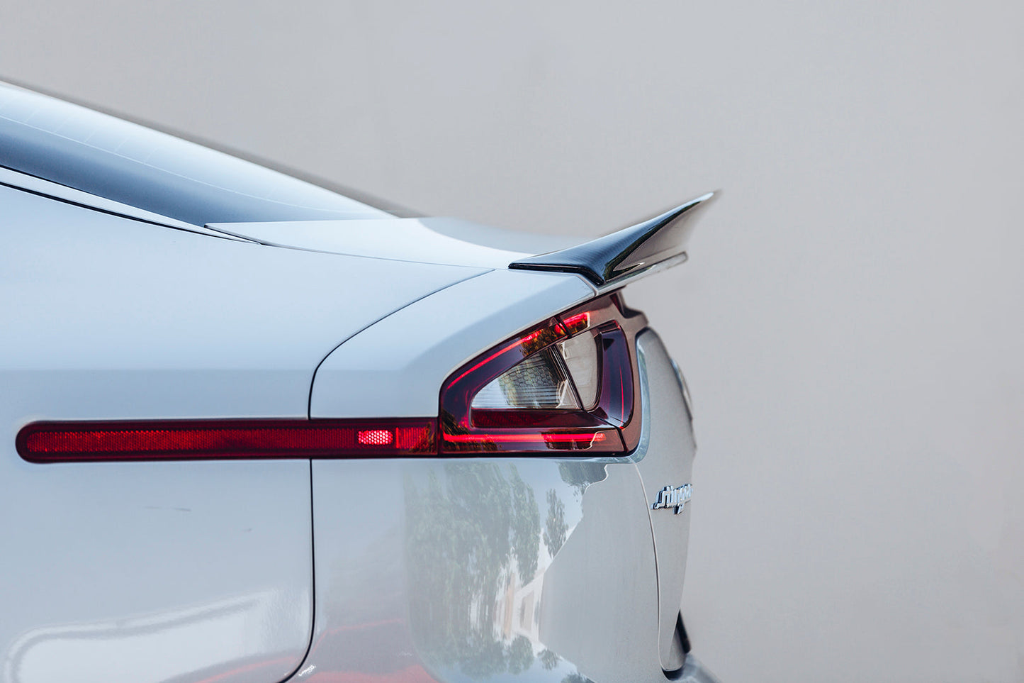 2018-2023 Kia Stinger Carbon Fiber Rear Spoiler A-Style