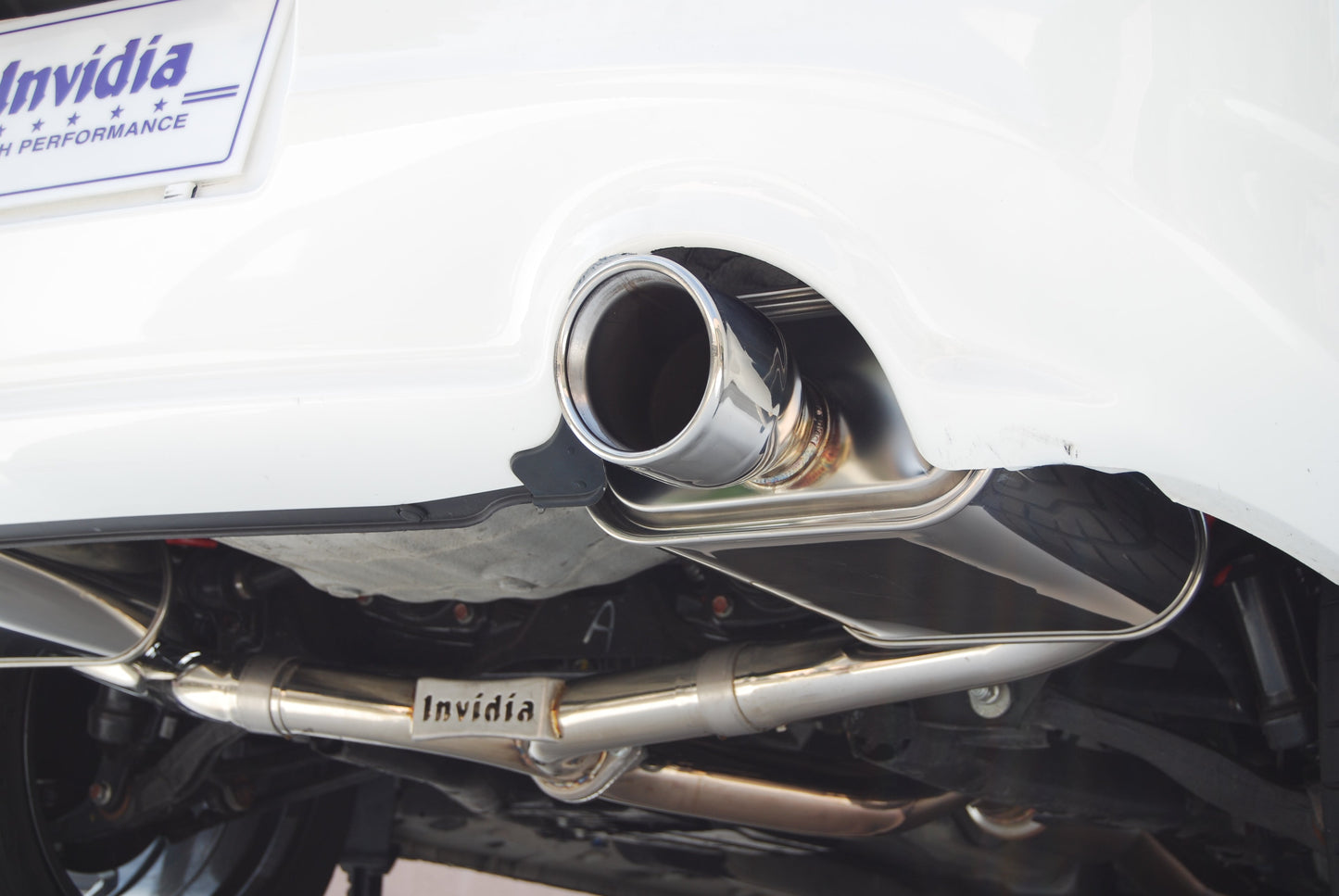 Invidia 00-09 Honda S2000 Q300 S.S.Tips Cat-back Exhaust
