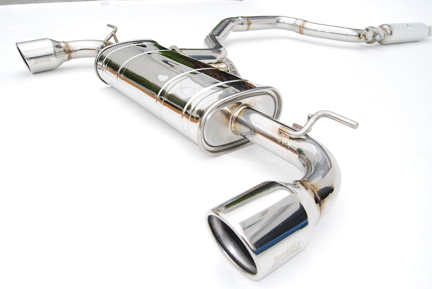 Invidia 13-16 VW Golf GTI MK7 Q300 Rolled S.S.Tips Cat-back Exhaust