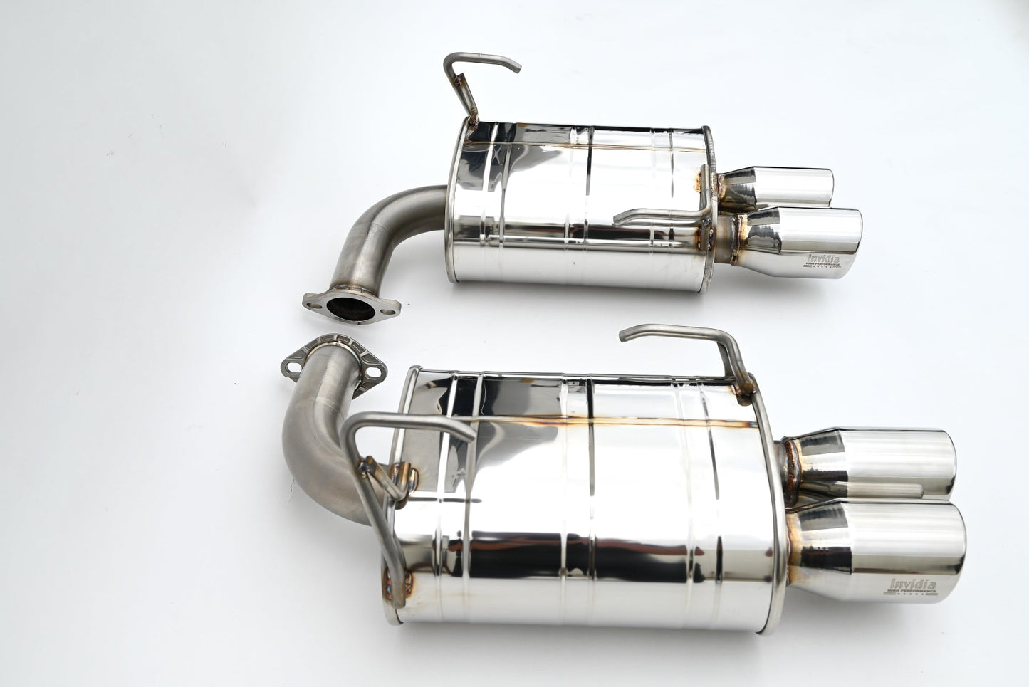Invidia 22-Up Subaru WRX Axle Back Q300 3.5" Rolled Dual Wall S.S. Tip Exhaust