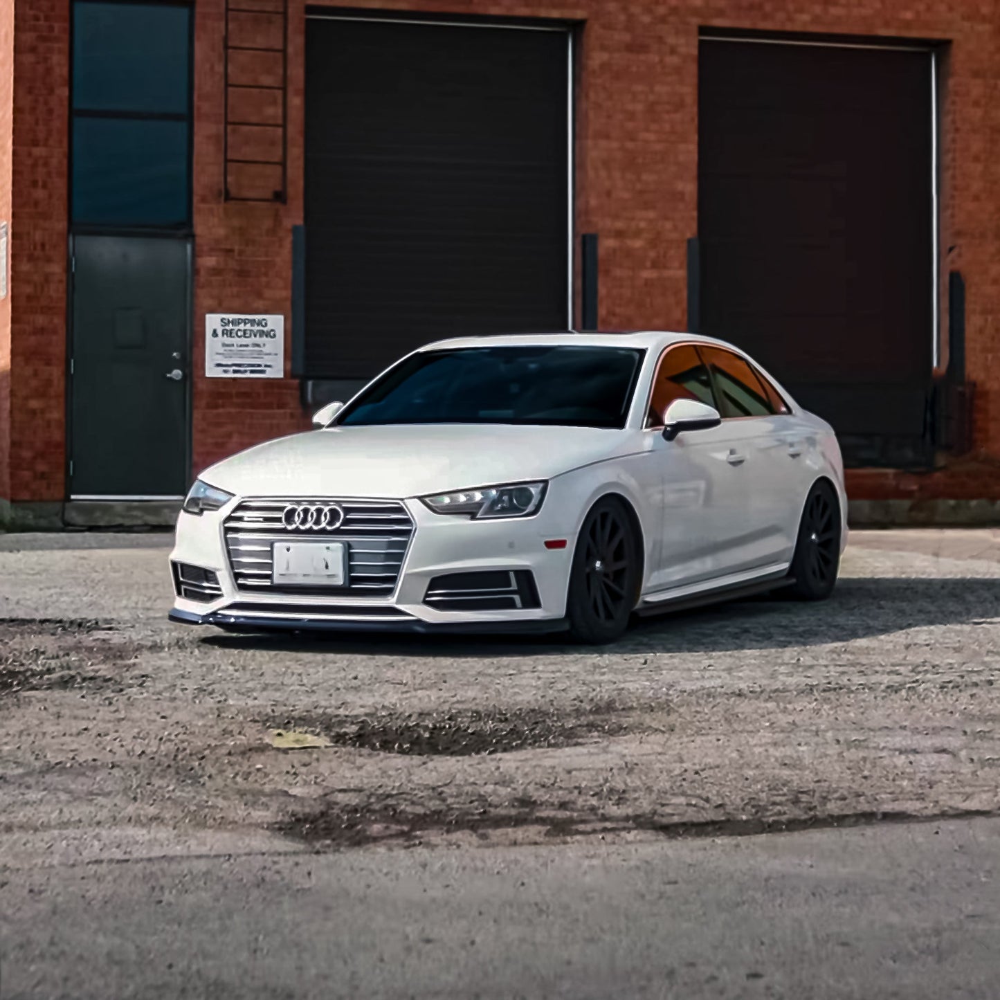 Audi A4 B9 AWD (17+)