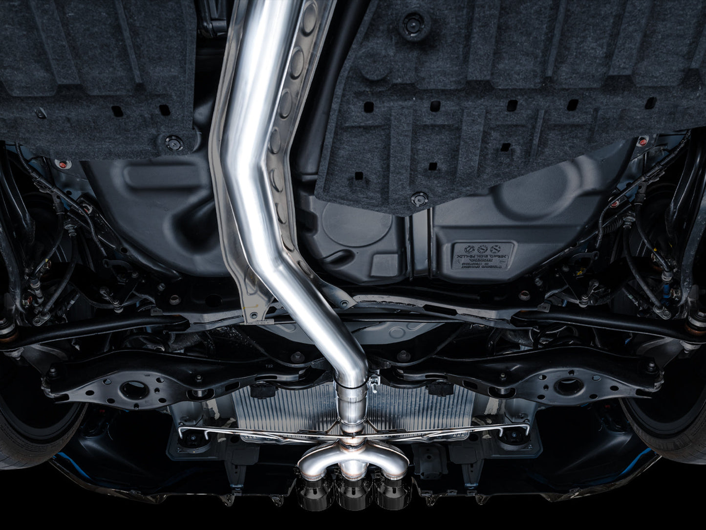 AWE Track Edition Exhaust for FL5 Civic Type R - Triple Diamond Black Tips